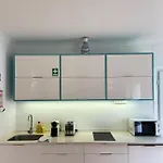 In Bica Views Апартаменты