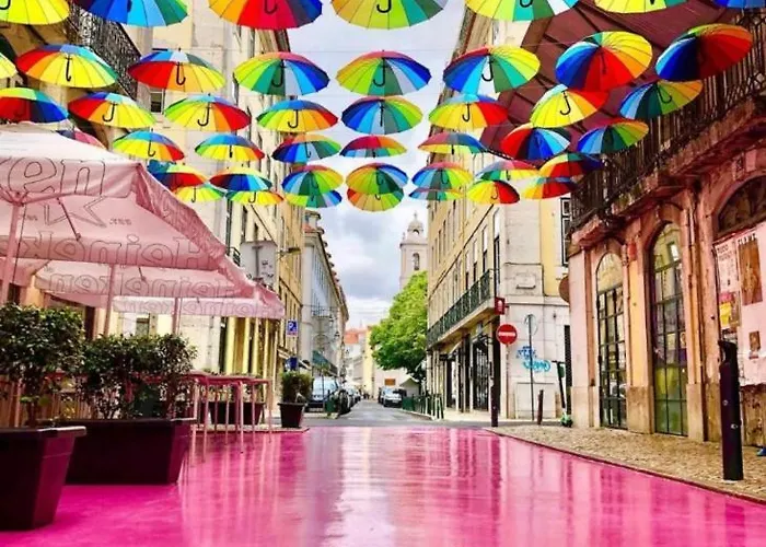 Apartment In Bica Views